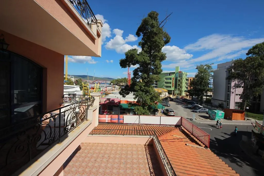 Menada Villa Bonita Apartments Sunny Beach